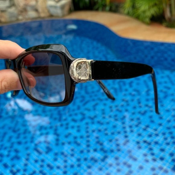 Dior Accessories Christian Dior Quilted D Sunglasses 87lf Poshmark